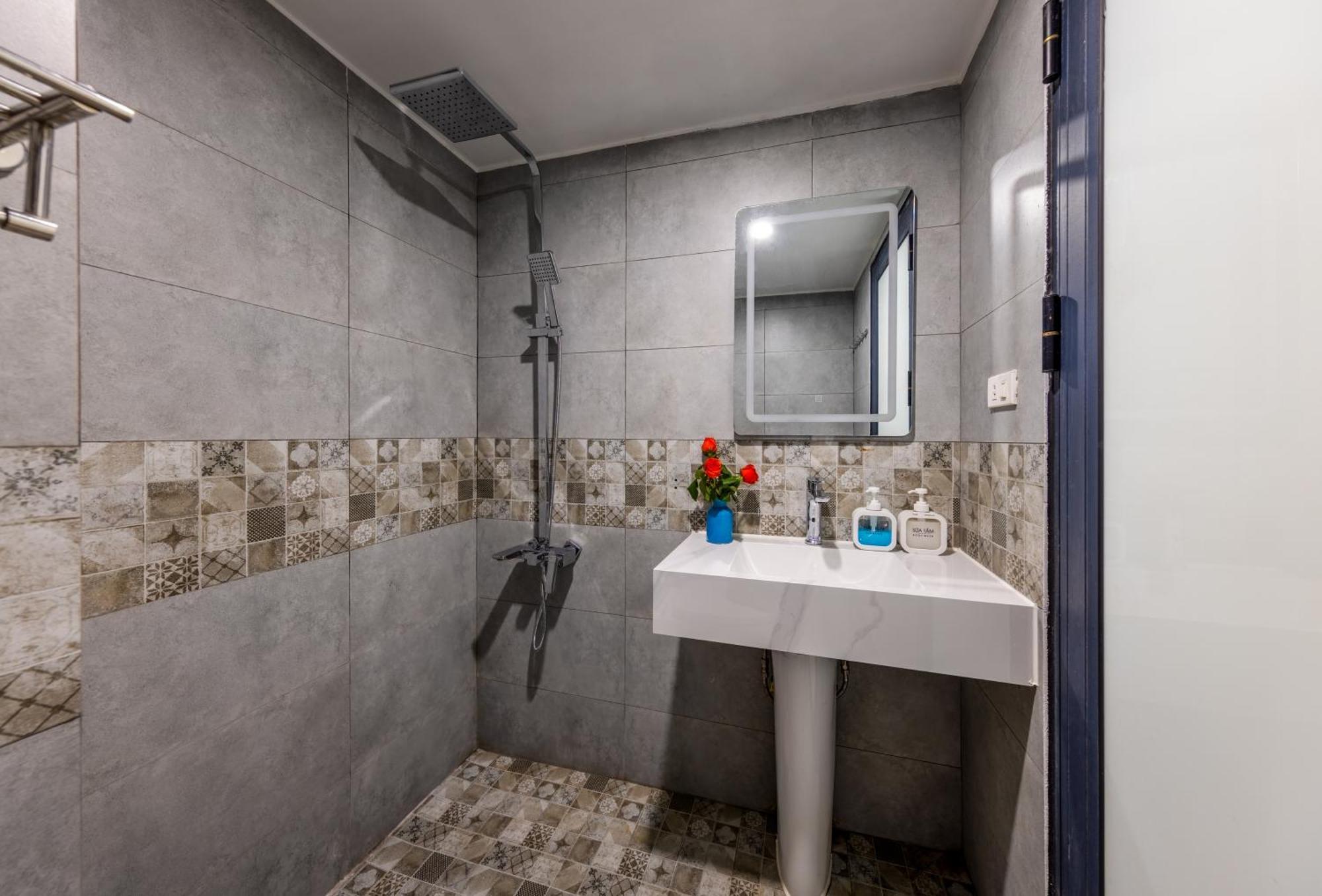 Hanoi Center View Hotel And Spa מראה חיצוני תמונה